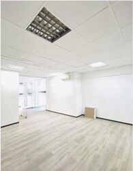 Jalan Besar (D8), Office #568093421